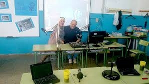 El locutor radiofónico Iván Tenorio impartirá nuevamente los cursos 'Aulas de radio 2014' de la Diputación de Badajoz