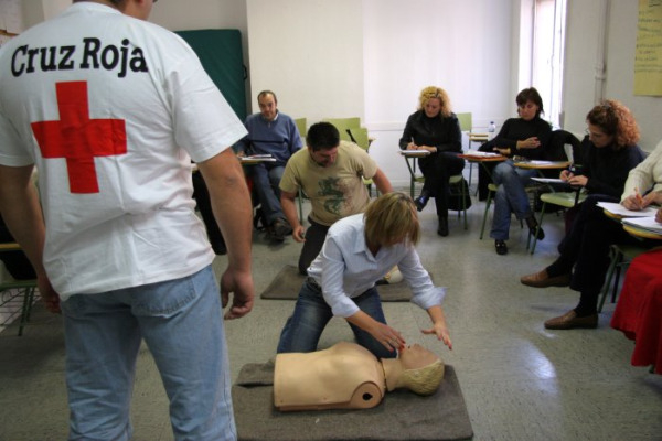 Cruz Roja realizará talleres en la provincia de Badajoz para celebrar el 'Día Mundial de los Primeros Auxilios'
