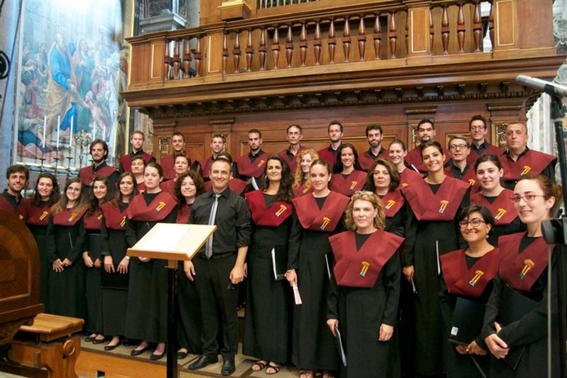 El Coro Amadeus y el de la UEx actuarán en La Albuera y San Vicente de Alcántara con el proyecto 'Canta-Pueblo'