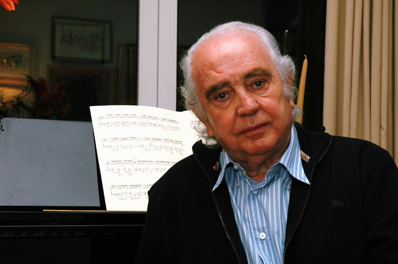 Un ciclo de conferencias y conciertos aborda en Badajoz la figura del pianista y compositor Esteban Sánchez