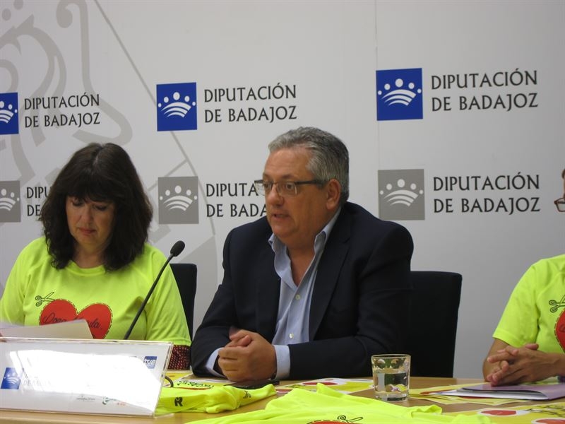 El alcalde de Monesterio está ''expectante'' ante la posibilidad de que Rajoy ''traiga'' la DIA de Aguablanca a Extremadura