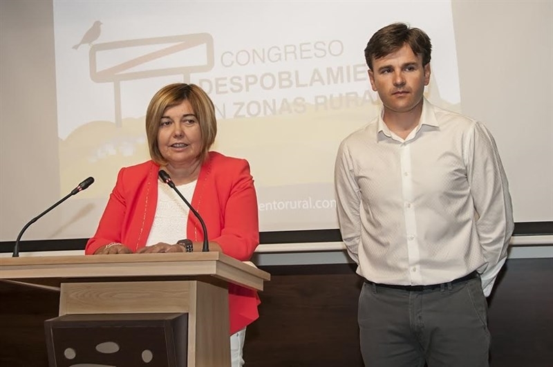La Diputación de Cáceres incluirá en su presupuesto de 2017 medidas para evitar la despoblación rural