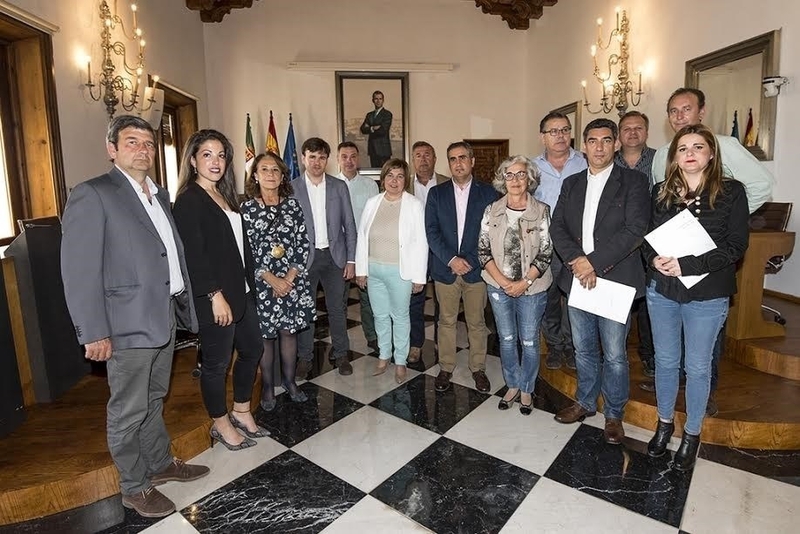 La Diputación de Cáceres firma convenios con las DOP e IGP por un valor de 60.000 euros para apoyar sus acciones