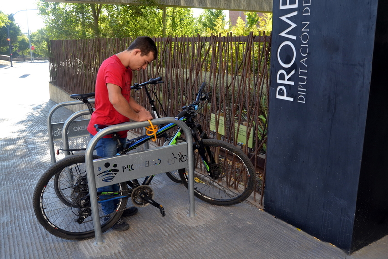 PROMEDIO incorpora aparcamientos para bicicletas al Centro I+D+i de Badajoz