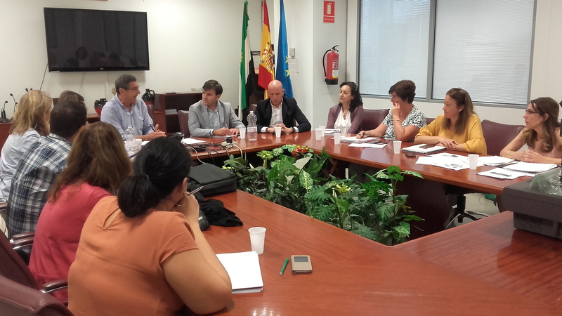 Primera reunión de coordinación de la Secretaría General de Empleo y las dos Diputaciones con respecto a los agentes de empleo y desarrollo local