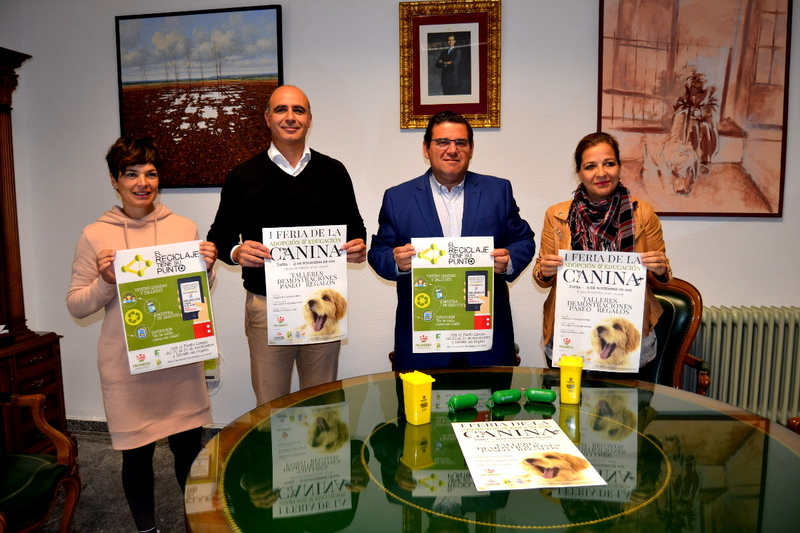 Una feria promoverá la adopción y la educación canina este fin de semana en Zafra