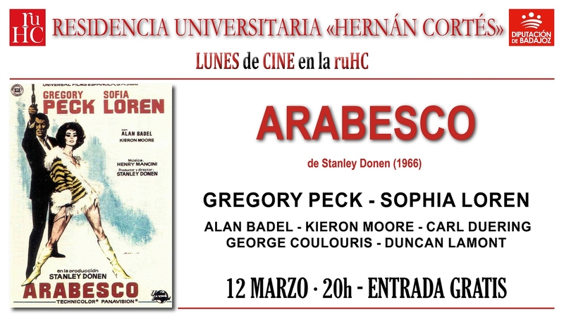 Cine en la R.U. Hernán Cortés con ''Arabesco'' de Stanley Donen