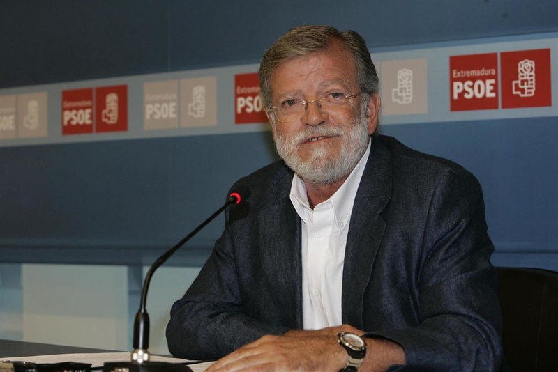 Ibarra interviene este jueves en Mérida en la presentación de dos libros sobre el PSOE y la transición
