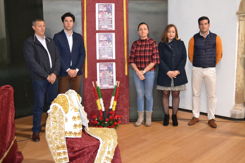 Jerez de los Caballeros acoge un Festival Taurino Mixto en el marco del XXIX Salón del Jamón Ibérico