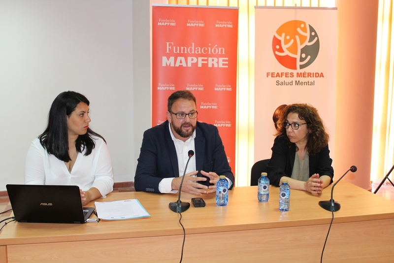El Ayuntamiento emeritense, Feafes Mérida y Fundación Mapfre, unidos por el empleo