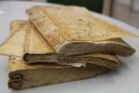 El Archivo Provincial digitaliza documentos municipales de Malpartida de la Serena y Alconchel