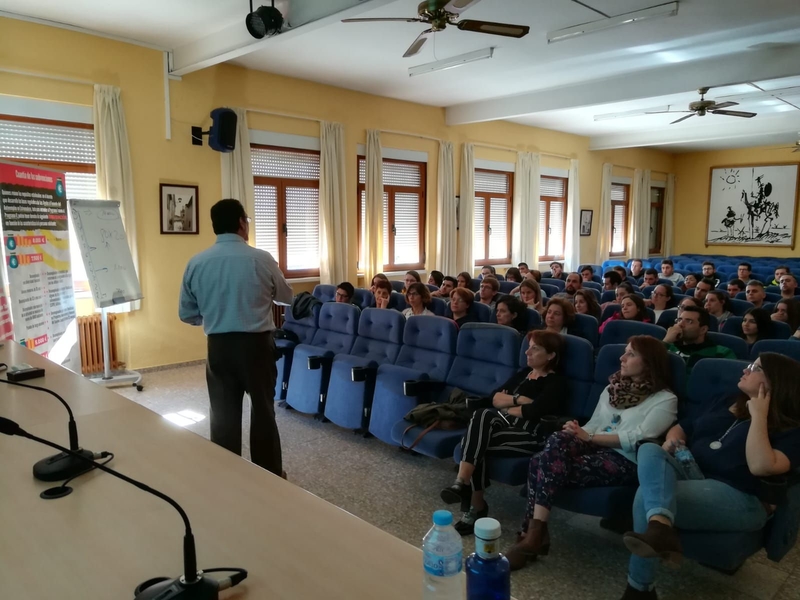 CEAT Badajoz realiza un taller de motivación al autoempleo en Coria