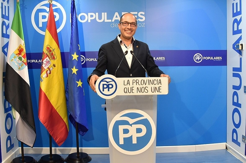Juan Carlos Perdigón pone en duda la objetividad del reparto de fondos de la entidad provincial para ayudas a eventos culturales