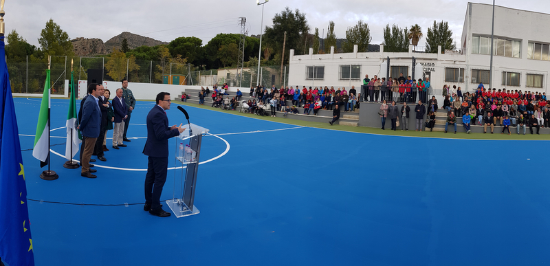 La Diputación de Badajoz pone a punto las pistas polideportivas de Hornachos