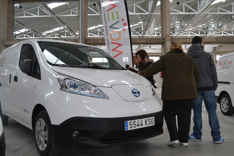 El Plan MOVEM de la Diputación de Badajoz continúa en Zafra con la entrega de 12 vehículos eléctricos