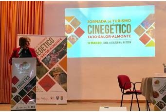El Turismo Cinegético, a debate en Sierra de San Pedro como sector para combatir el despoblamiento en zonas rurales