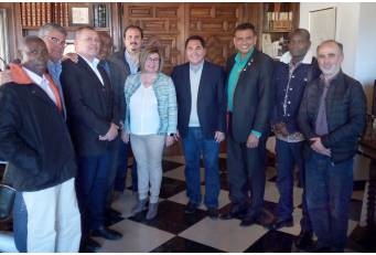 La Diputación favorece la cooperación Sur-Sur, en un encuentro entre dos delegaciones de Santo Tomé y Bolivia