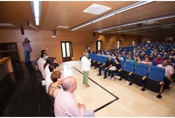 Primera reunión del Gobierno de la Diputación de Cáceres con los alcaldes y alcaldesas de la provincia