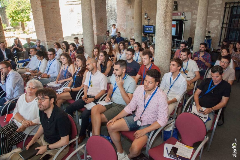 Campus Yuste analiza el discurso del odio, la radicalización, el extremismo y el terrorismo