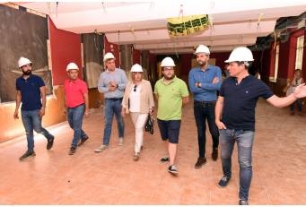 La Presidenta satisfecha del buen ritmo de las obras en La Serrana que se espere concluyan a finales de año