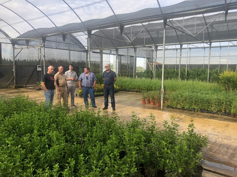 Lorenzo Molina, diputado provincial del Área de Desarrollo Rural y Sostenibilidad, visita las instalaciones del Vivero Provincial