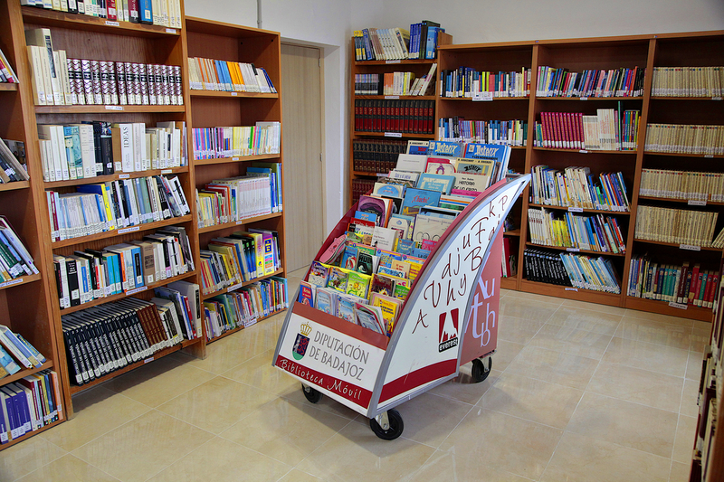 La Junta y las diputaciones firman un convenio para la mejora en la prestación del servicio público de bibliotecas y el fomento de la lectura