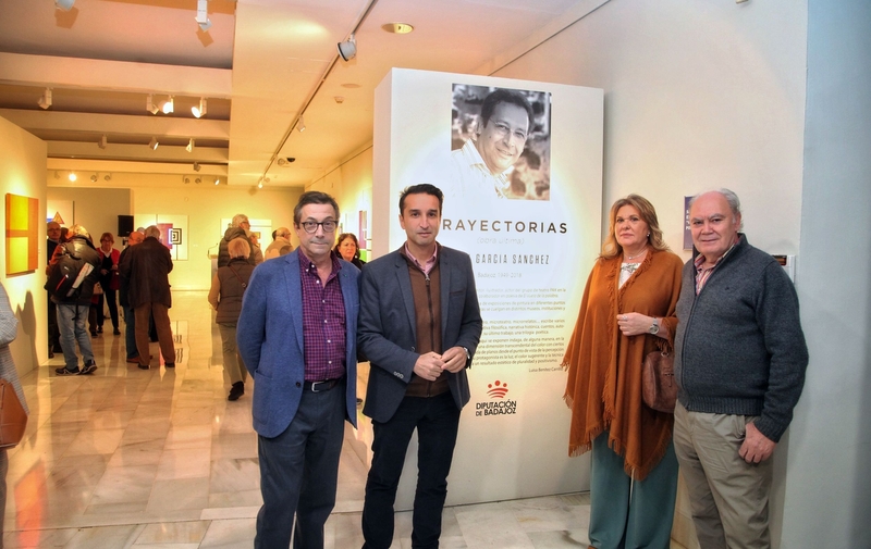 La Diputación de Badajoz acoge una exposición con la última obra de Juan García Sánchez