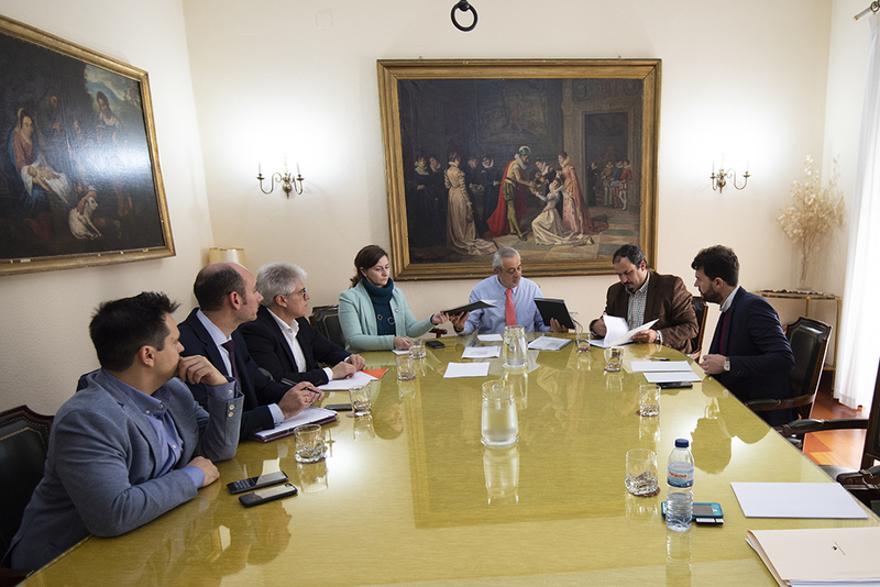 El Grupo de Trabajo 'Hospital Virgen de la Montaña' activa el protocolo de actuación para la reversión del inmueble