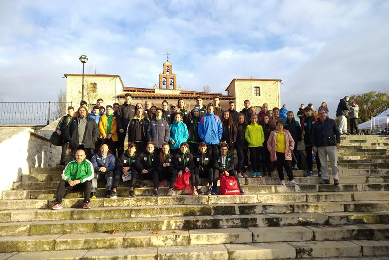 María Abad, Campeona y Daniel Díaz, 3, en las respectivas Sub 20, en el Cross de la Constitución de Aranda del Duero