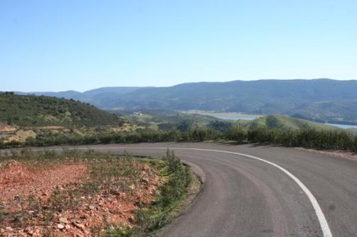 La Diputación de Badajoz aportará 3,4 millones en la mejora de las carreteras de la 'Y Reserva del Cíjara'