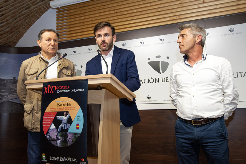 Losar de la Vera acogerá el XIX Trofeo 'Diputación de Cáceres de Kárate' con más de 100 jóvenes