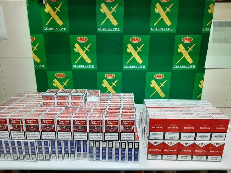 Intervienen casi 350 cajetillas de tabaco de contrabando a dos vecinos de Madrid