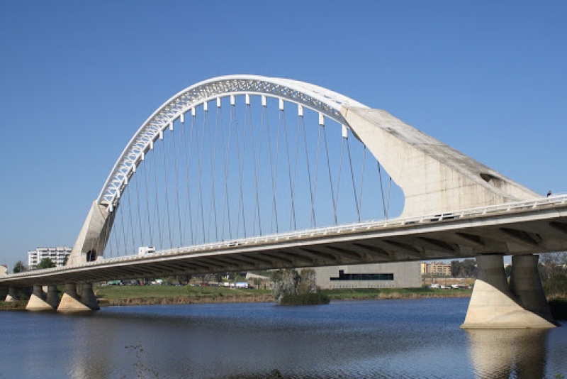 Abierta la licitación para las obras de mantenimiento del Puente de Lusitania de Mérida