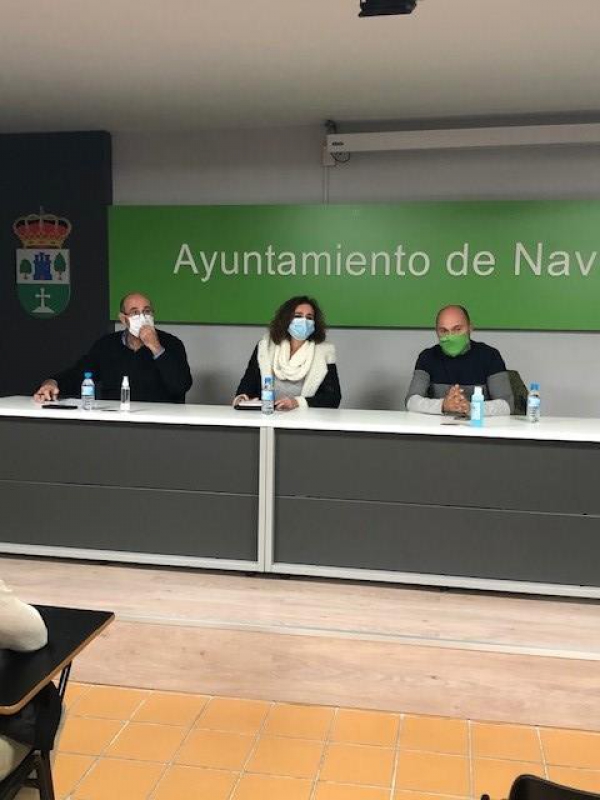 La Consejería para la Transición Ecológica y Sostenibilidad y el Jerte analizan posibles soluciones a los vertidos de las cerezas