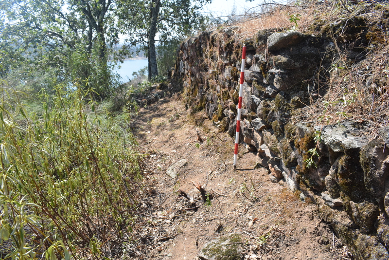 Comienzan las excavaciones arqueológicas en el yacimiento de Castillejo, en Villasbuenas de Gata
