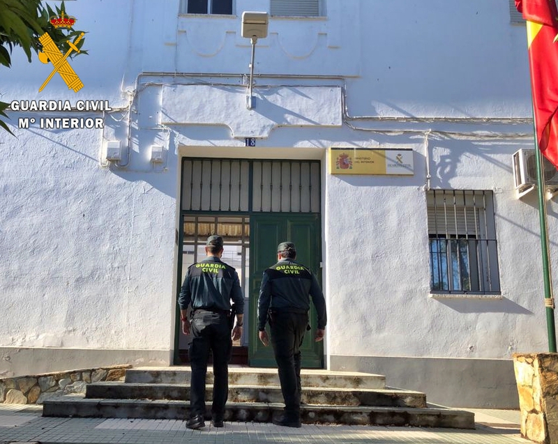 Detienen a un vecino de los Santos de Maimona como presunto autor de la muerte de sus dos hermanos 