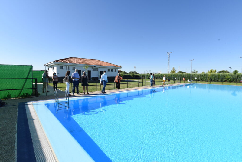 La Diputación de Cáceres pone en marcha la piscina municipal de Aldehuela del Jerte tras 18 años en obras
