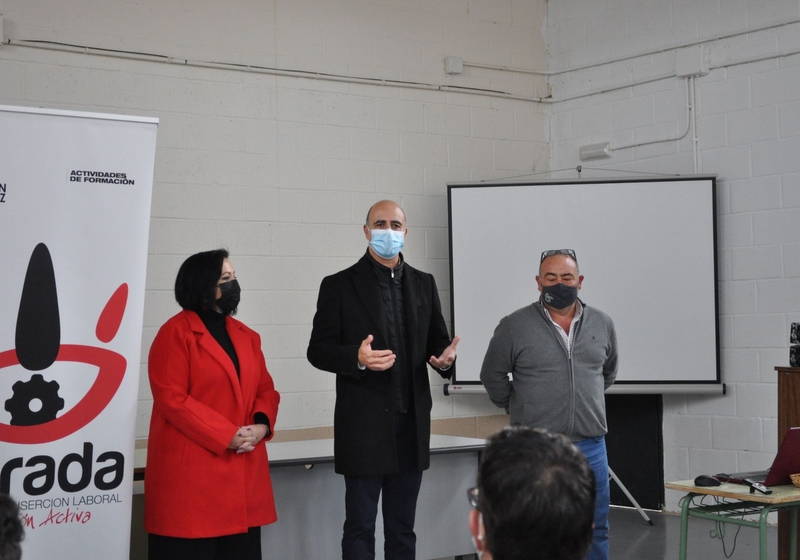 Inaugurado en Zafra el curso de 'Instalaciones solares fotovoltaicas' impulsado por la Diputación de Badajoz