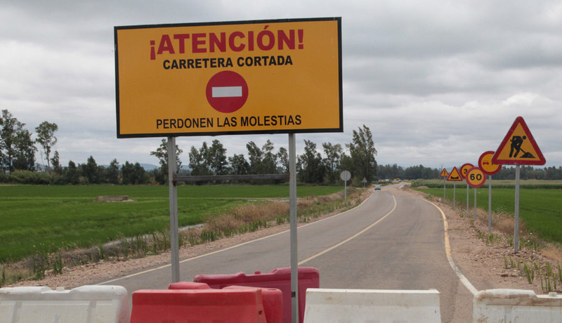 Corte de tráfico en la carretera provincial Peñalsordo-Guadalmez