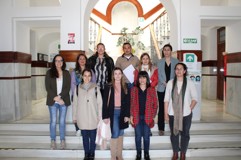 El Ayuntamiento de Guareña expone el trabajo ''Mariposas''