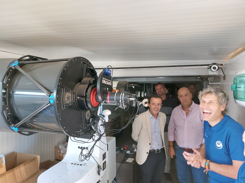 Miguel Ángel Gallardo visita el Complejo Astronómico Turístico Entre Encinas y Estrellas de Fregenal