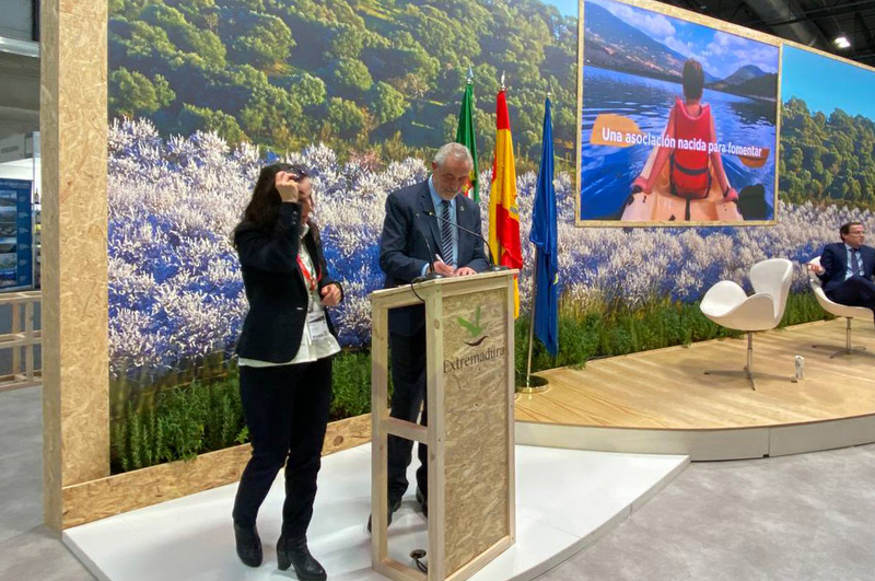 La Red Nacional de Destinos Turísticos de Aguas de Interior, impulsada por la Diputación de Cáceres, se formaliza en FITUR y espera nuevas alianzas