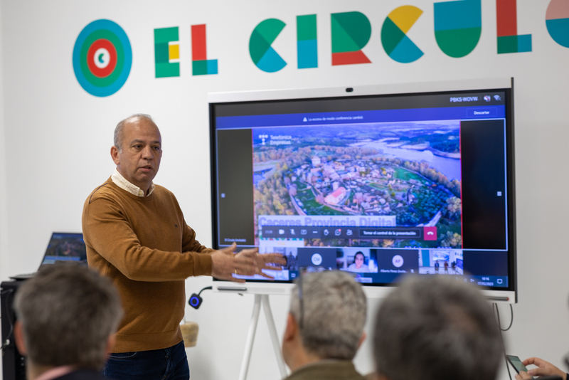 Acercar el concepto Smart al medio rural, propsito de El Crculo, de la Diputacin de Cceres, para generar ms oportunidades en los municipios