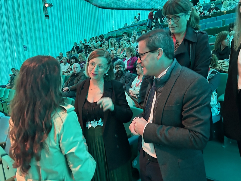 El presidente de la Diputación de Badajoz resalta el teatro como ''instrumento para generar valor económico''