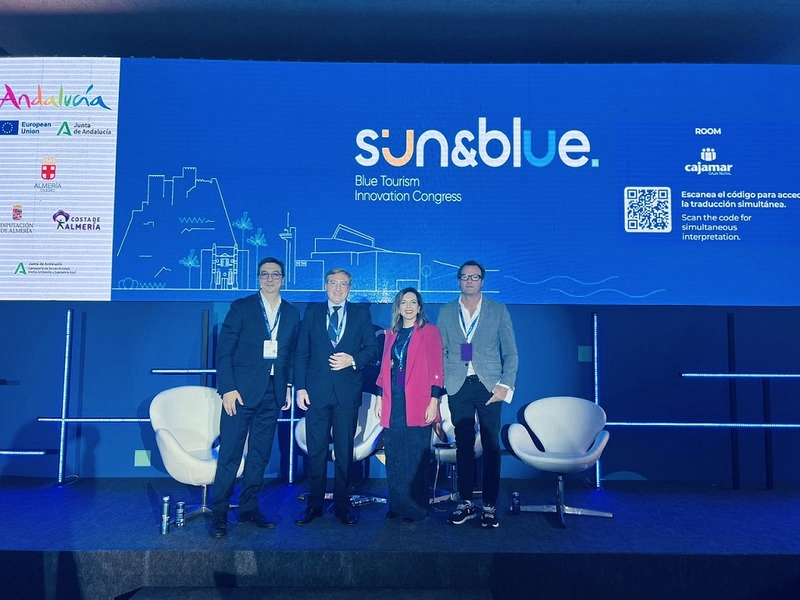 La Diputación ha asistido al congreso 'Sun and Blue, de Innovación y Turismo Azul' celebrado en Almería