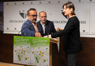 El programa Voluntarios Expertos cumple 18 años con la convocatoria de 14 plazas para Bolivia, Ecuador, El Salvador, Honduras, Paraguay y Uruguay