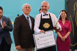 El toledano Carlos Muñoz López gana el XVI Concurso Nacional de Cortadores de Jerez de los Caballeros