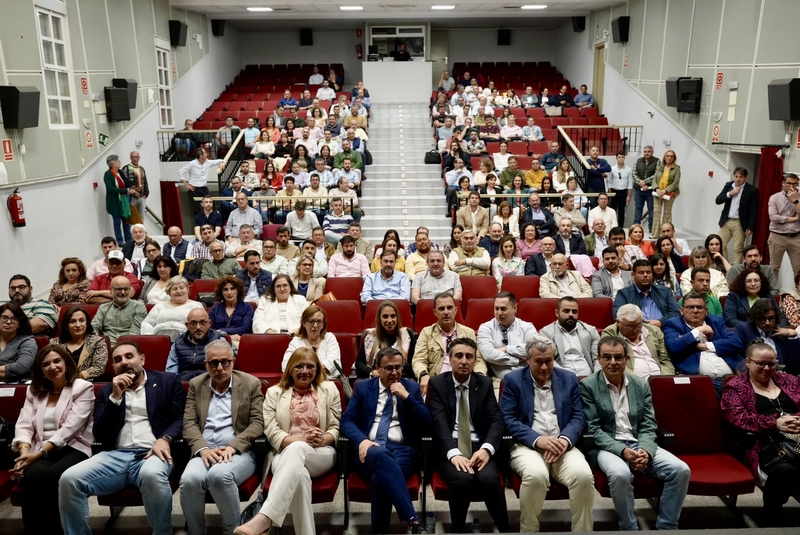 La Diputación de Badajoz entrega más de 700 equipos informáticos a los ayuntamientos de la provincia