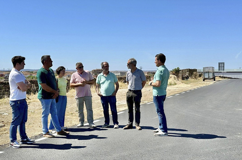 Diputación acomete, en Santiago del Campo, el arreglo del Camino de Monroy, desde la CC-325