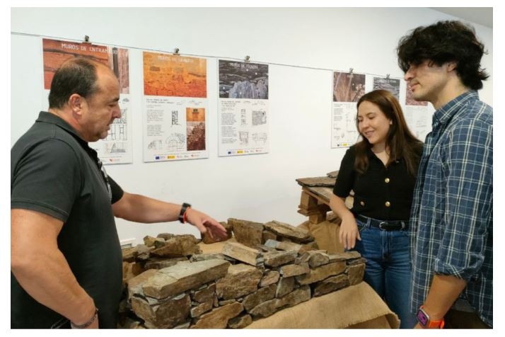 Las Mestas acoge el II Encuentro de Arquitecturas y Oficios Tradicionales impulsado por la Diputación de Cáceres